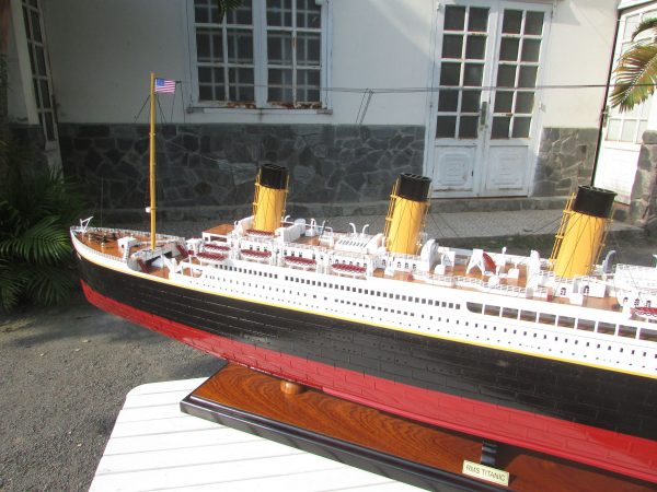 RMS Titanic Painted - GN