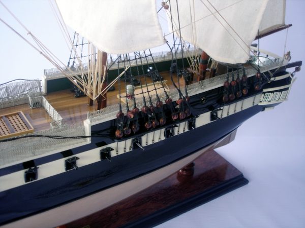 HMS Trincomalee (Gamme Standard) - Maquette bateau - GN